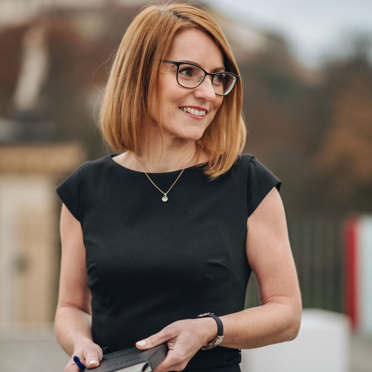 Project management https://ilonabenkova.cz/wp-content/uploads/2021/11/Ilona_Benkova-14_square-1280x1280.jpg
